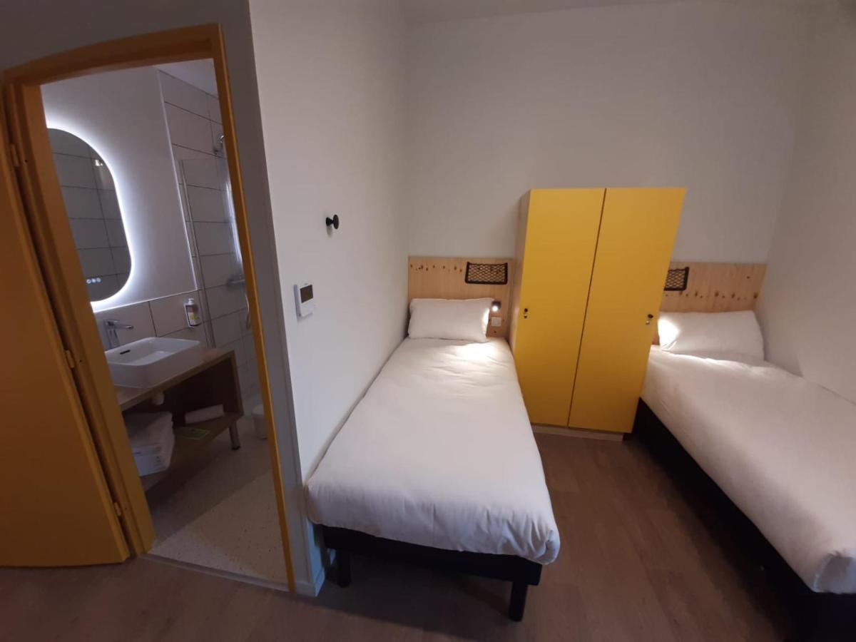 Greet Hotel Castets Coeur Des Landes Zewnętrze zdjęcie