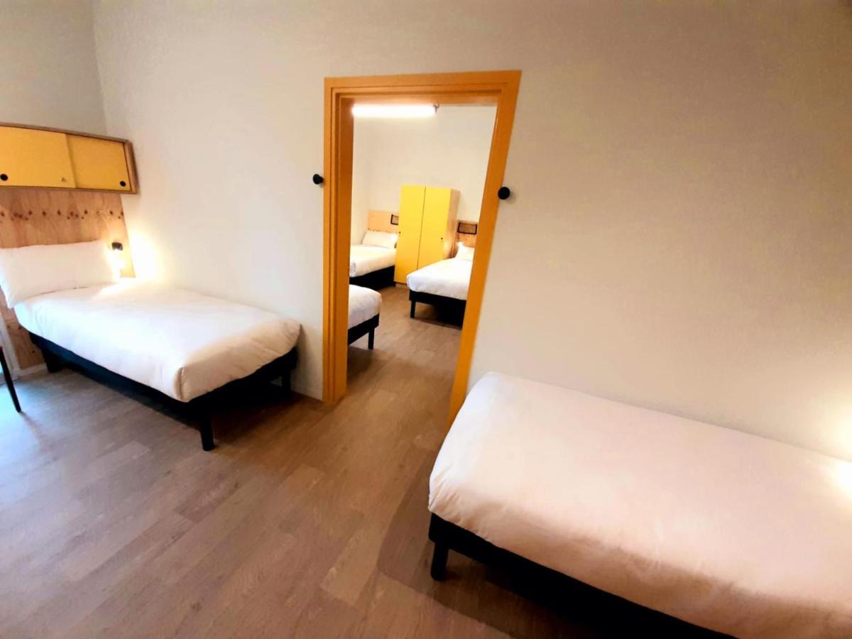 Greet Hotel Castets Coeur Des Landes Zewnętrze zdjęcie