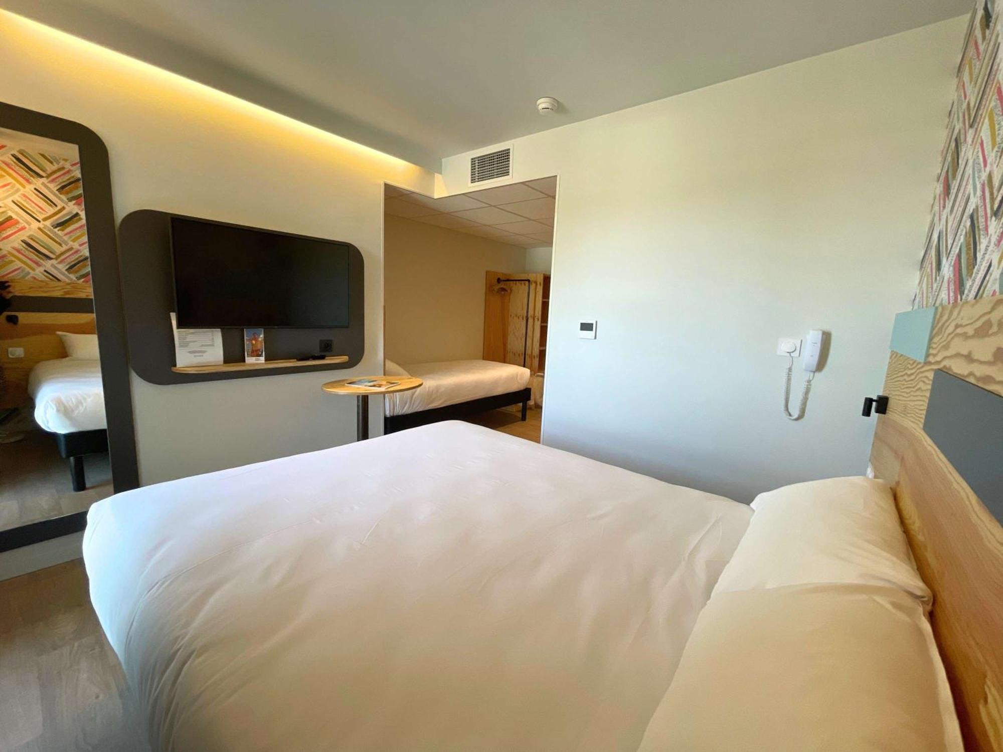 Greet Hotel Castets Coeur Des Landes Zewnętrze zdjęcie